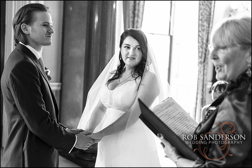 Tatton_park_wedding_06 wedding ceremony at Tatton park